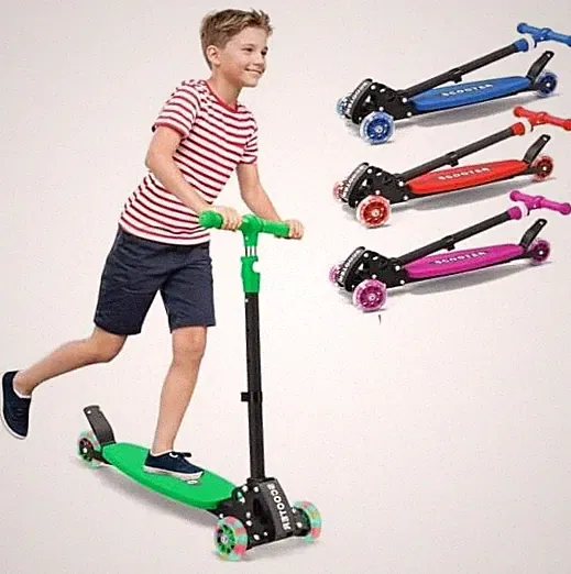 3 Wheel Kids Kick Scooter for Ages 3-12, Lean-to-Steer, Light-Up Wheels, Green